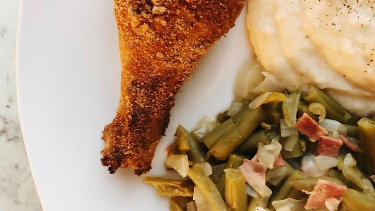 Read more about the article Baked “Fried” Chicken