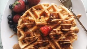 Read more about the article Caramelized Banana Protein Waffles with Almond Butter