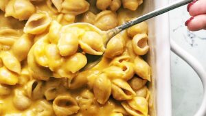 Read more about the article Creamy Pumpkin Mac and Cheese