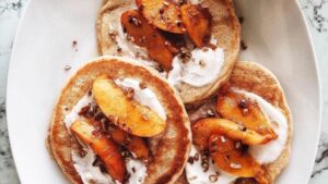 Read more about the article Peaches “n” Cream Pancakes